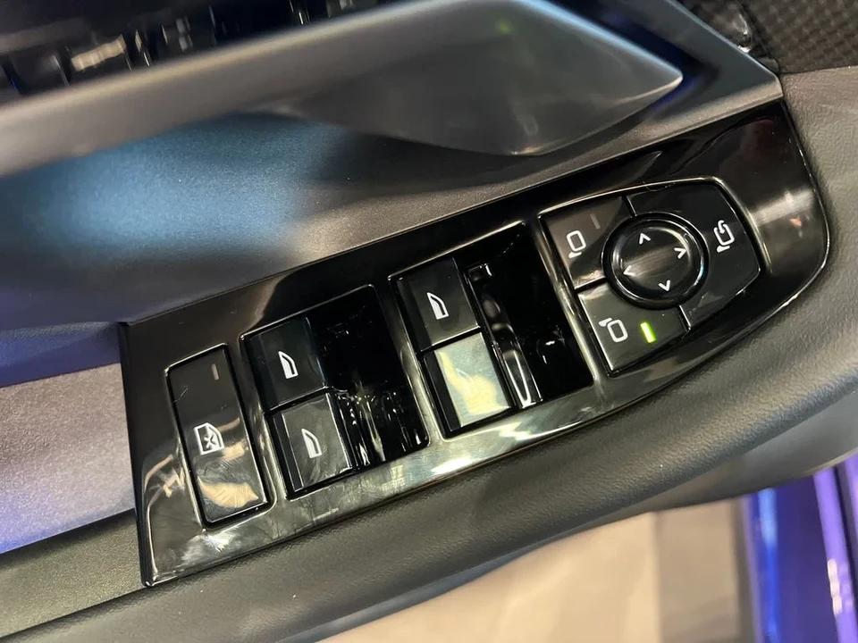 2027 BMW G90/G99 M5 - Image 5 of 29