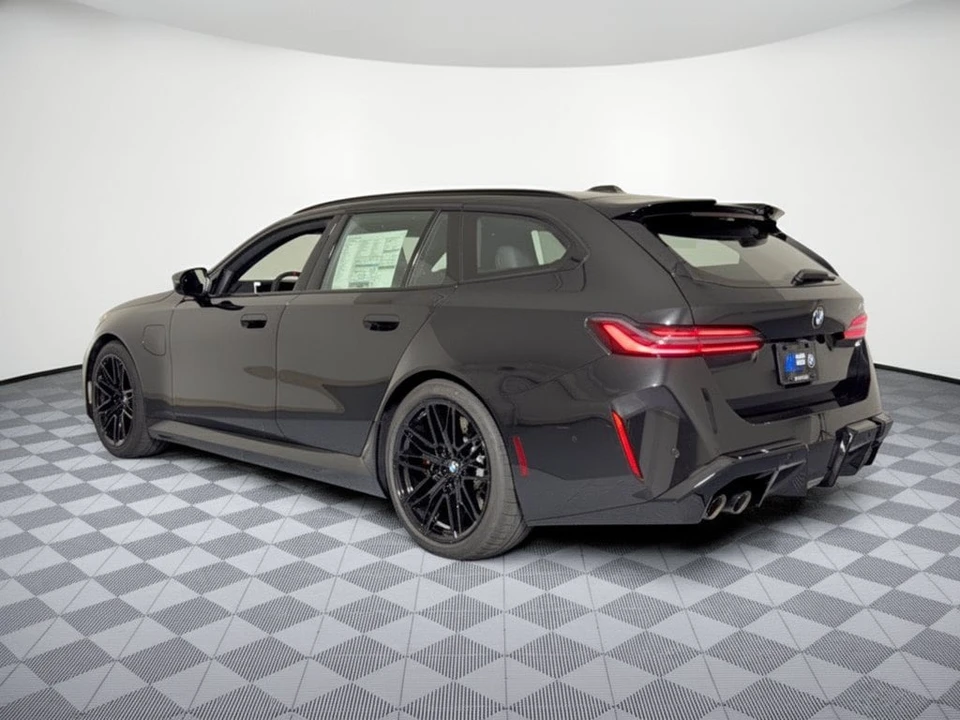 2027 BMW G90/G99 M5 - Image 3 of 29