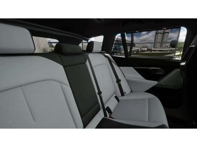 2027 BMW M5 - Image 12 of 14
