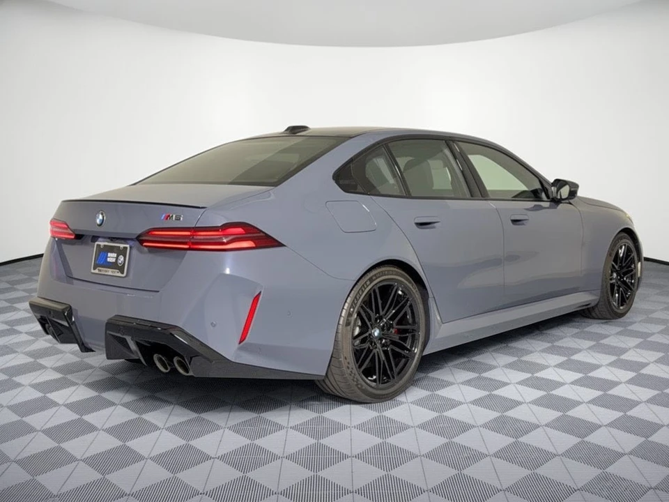 2027 BMW G90/G99 M5 - Image 8 of 31