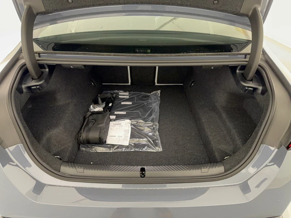 2027 BMW G90/G99 M5 - Image 27 of 31