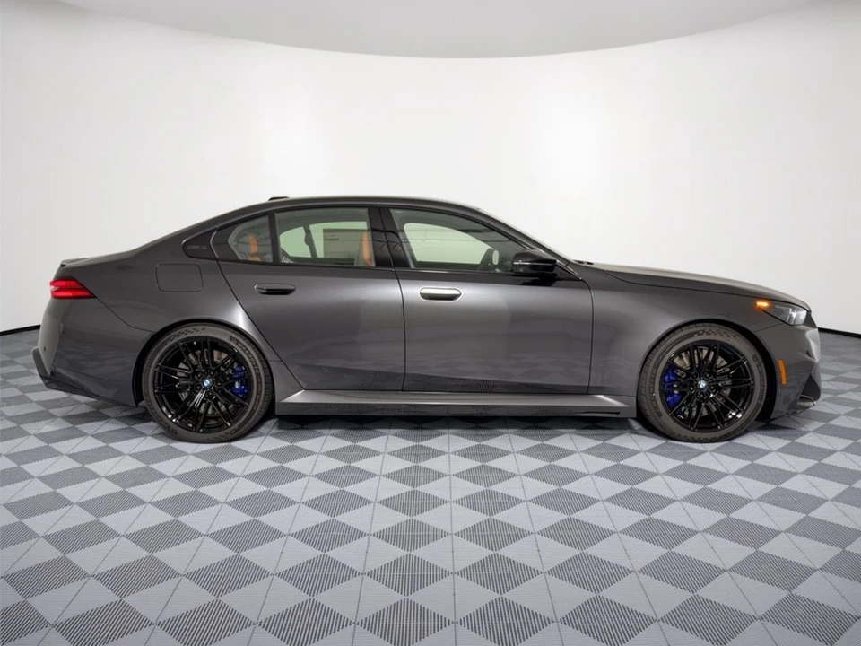 2027 BMW G90/G99 M5 - Image 7 of 30