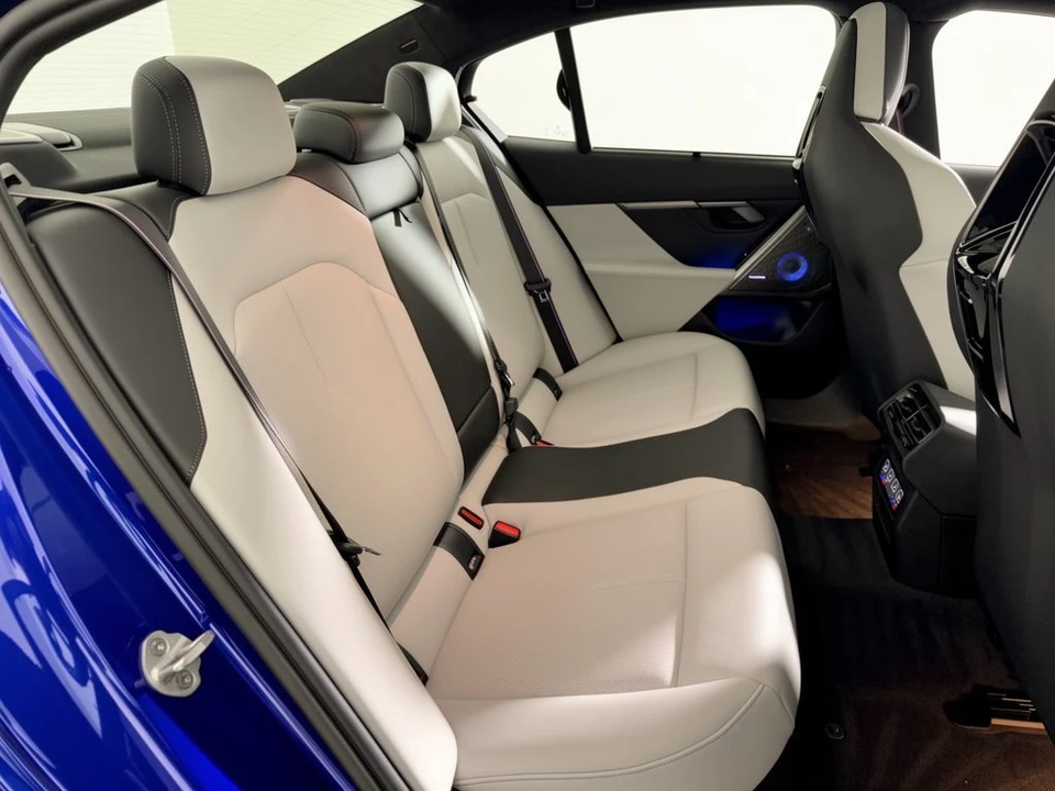 2027 BMW G90/G99 M5 - Image 28 of 30