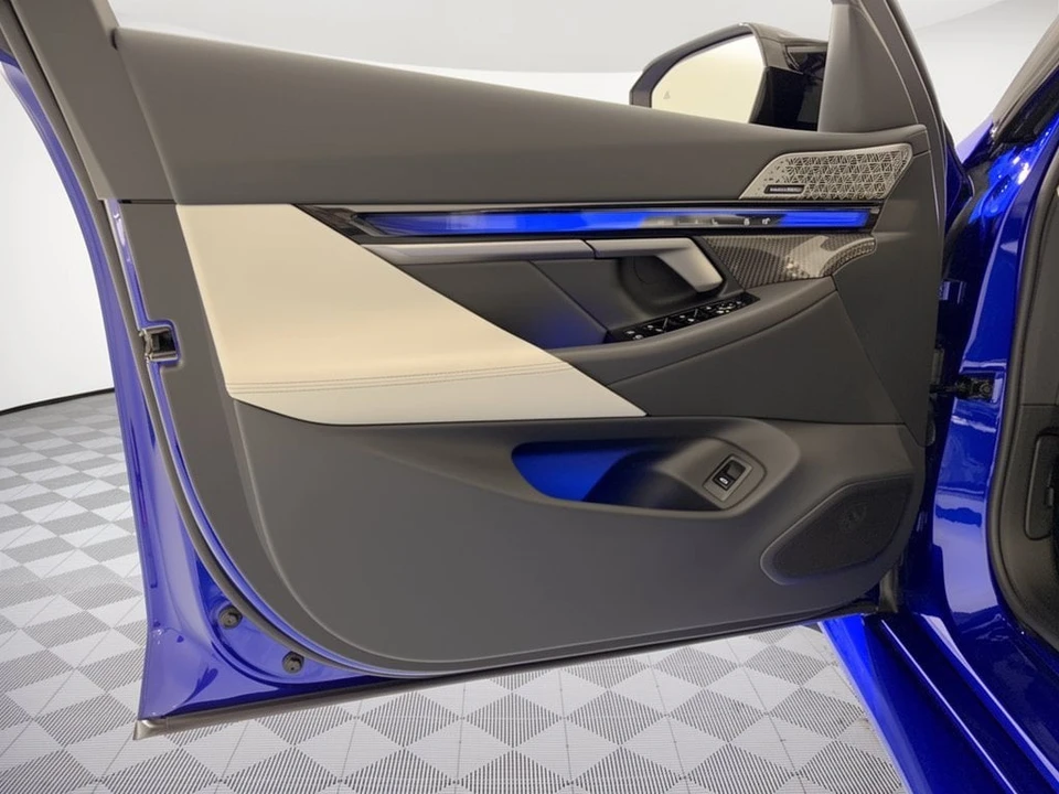 2027 BMW G90/G99 M5 - Image 13 of 30