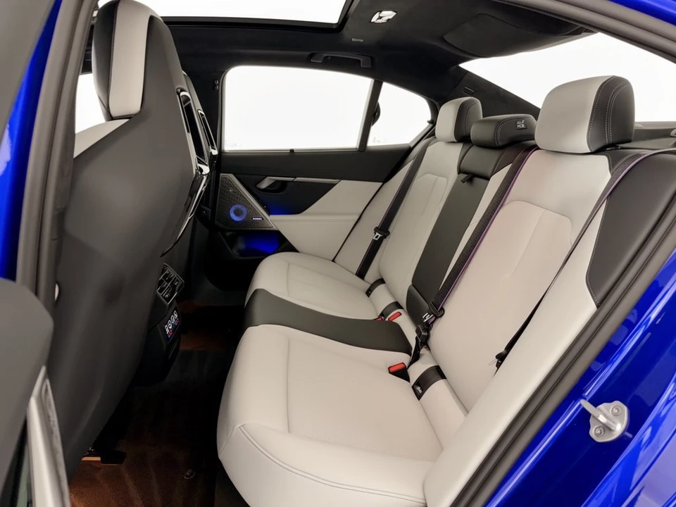 2027 BMW G90/G99 M5 - Image 24 of 30