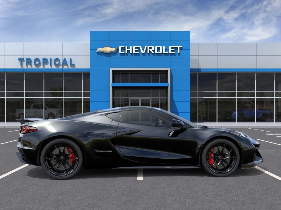 2027 Chevrolet Corvette C8 Grand Sport - Image 5 of 31