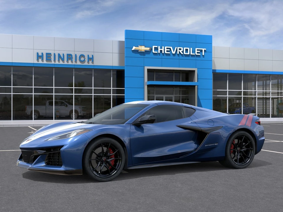 2027 Chevrolet Corvette C8 Grand Sport - Image 2 of 31