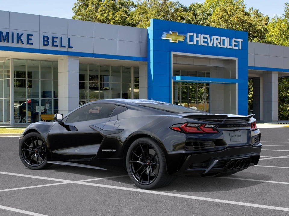 2027 Chevrolet Corvette C8 Grand Sport - Image 3 of 24