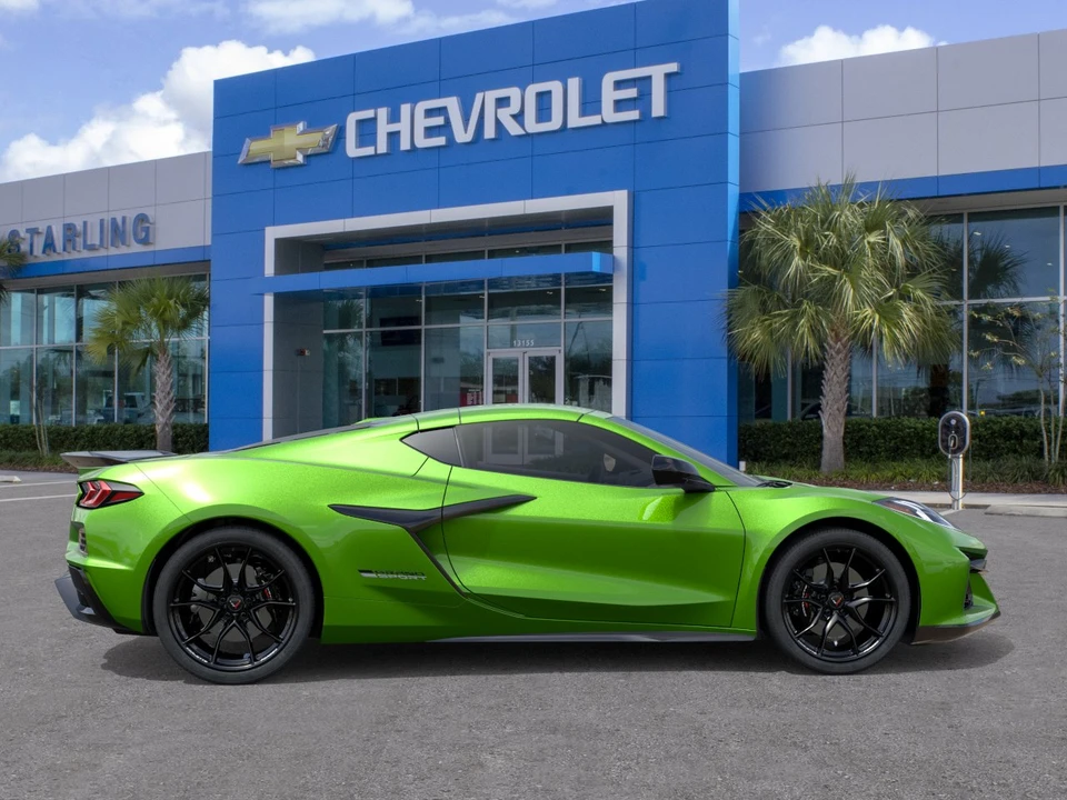 2027 Chevrolet Corvette C8 Grand Sport - Image 5 of 24