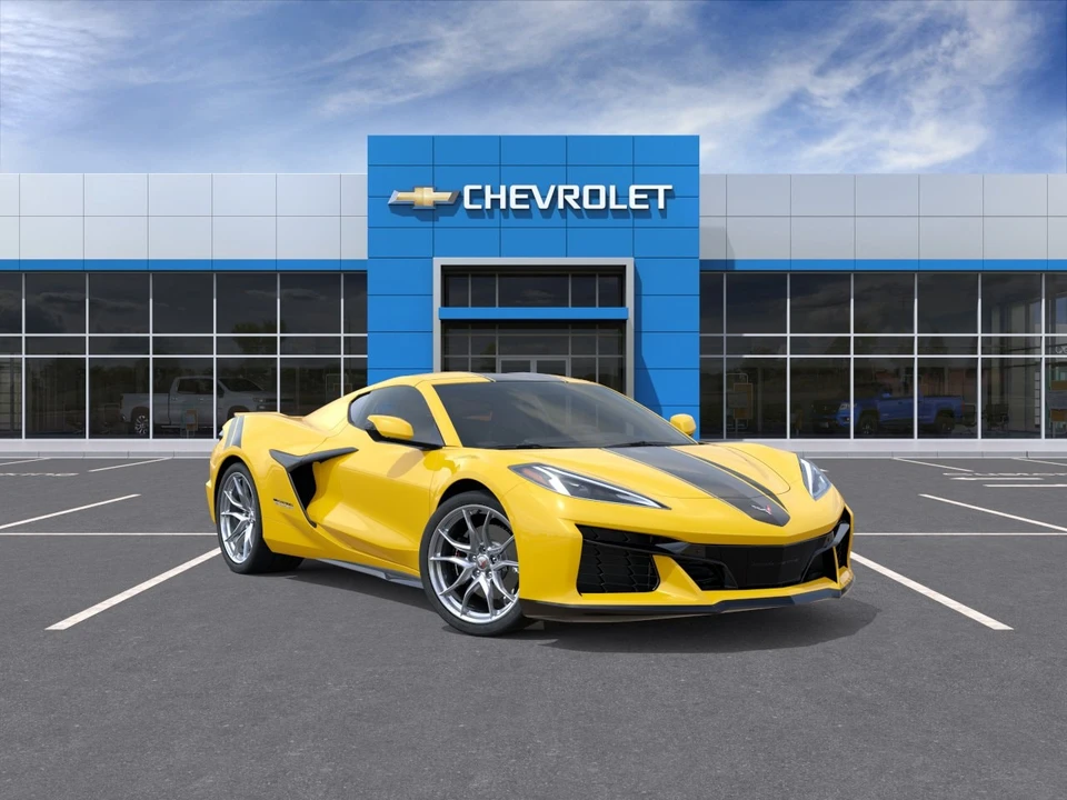 2027 Chevrolet Corvette C8 Grand Sport - Image 25 of 31