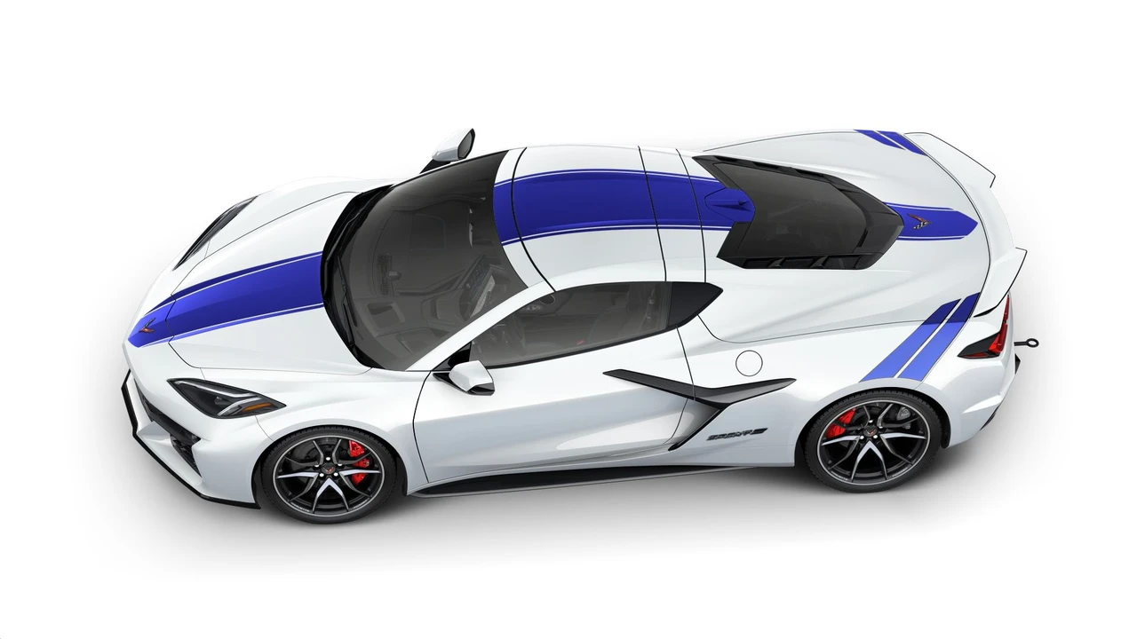 2027 Chevrolet Corvette C8 Grand Sport - Image 7 of 11