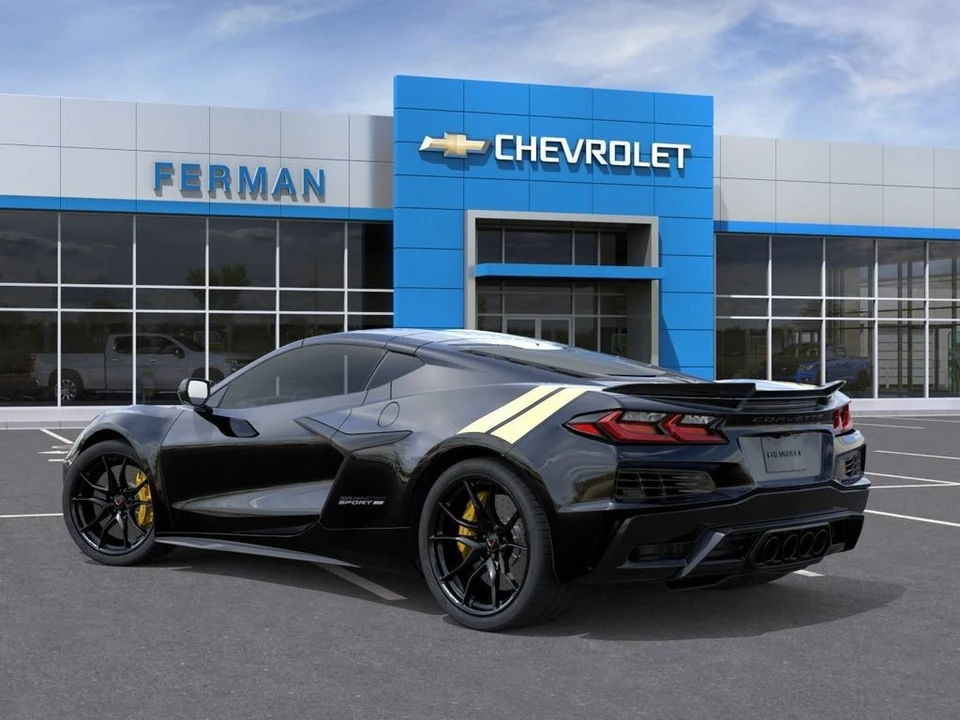 2027 Chevrolet Corvette C8 Grand Sport - Image 4 of 31