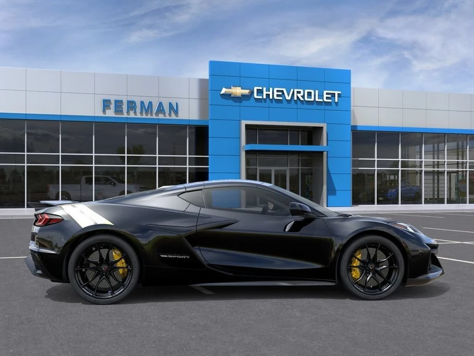 2027 Chevrolet Corvette C8 Grand Sport - Image 6 of 31