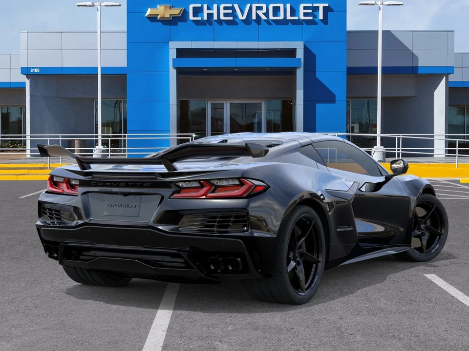 2027 Chevrolet Corvette C8 Grand Sport - Image 4 of 31