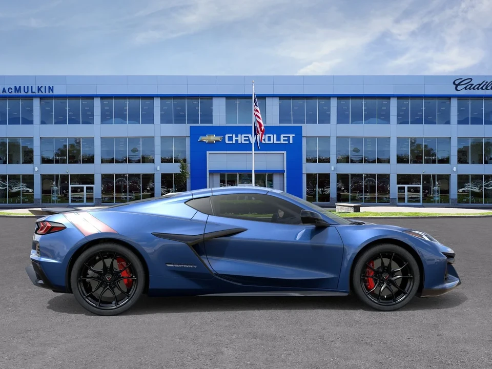 2027 Chevrolet Corvette C8 Grand Sport - Image 5 of 31