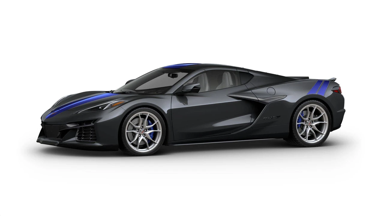 2027 Chevrolet Corvette C8 Grand Sport - Image 2 of 11
