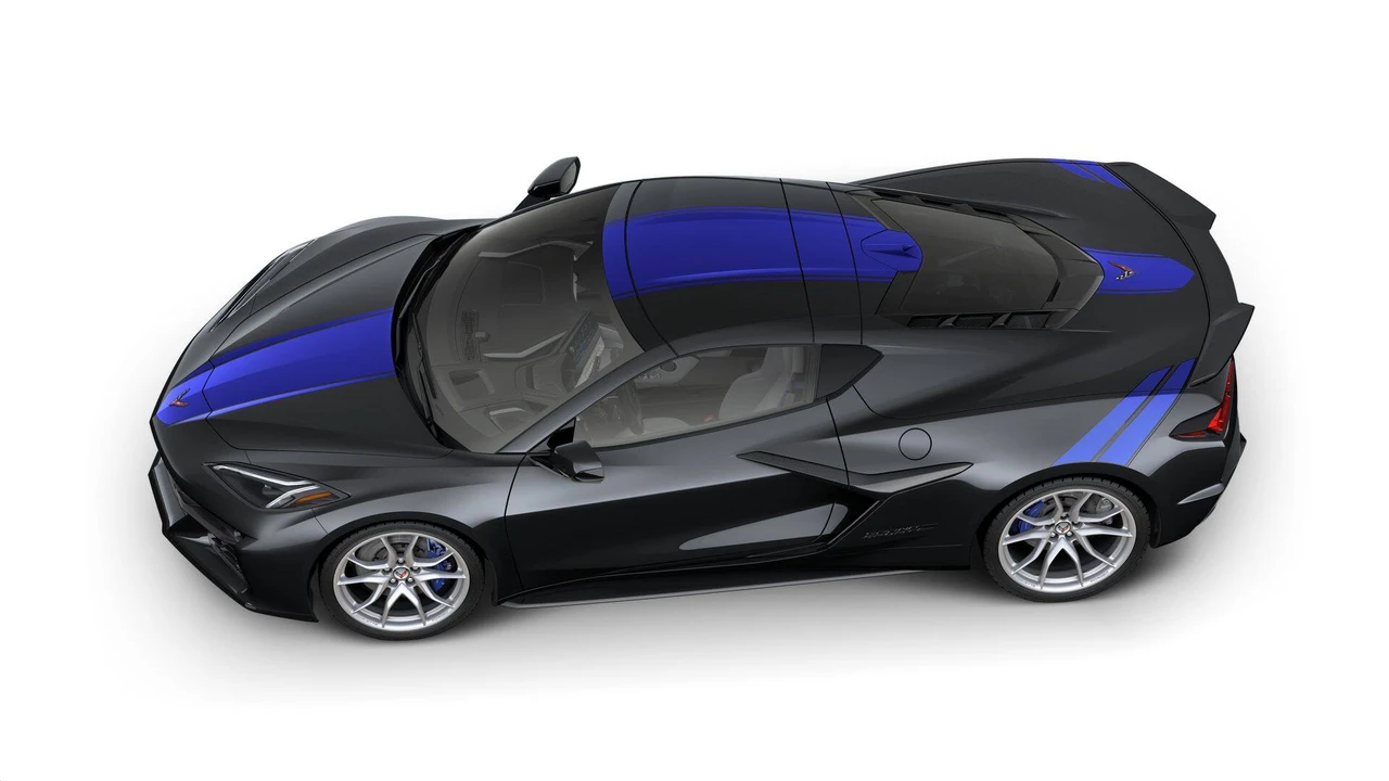 2027 Chevrolet Corvette C8 Grand Sport - Image 7 of 11