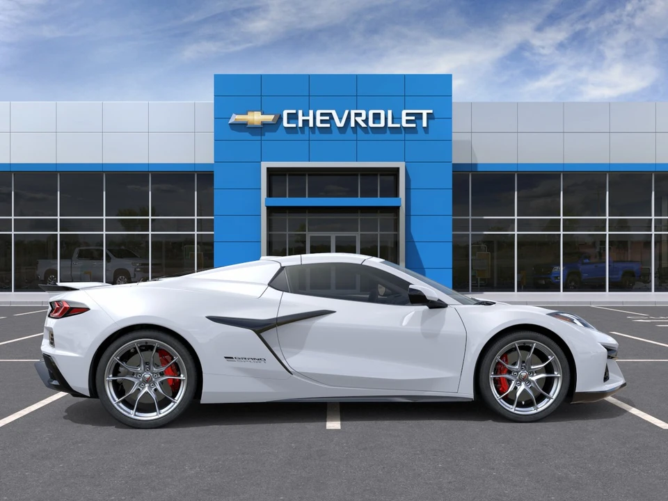 2027 Chevrolet Corvette C8 Grand Sport - Image 29 of 31