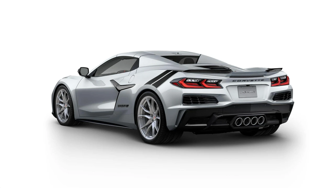 2027 Chevrolet Corvette C8 Grand Sport - Image 4 of 12