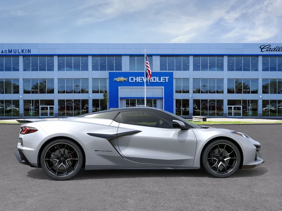 2027 Chevrolet Corvette C8 Grand Sport - Image 5 of 31