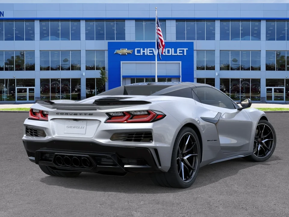 2027 Chevrolet Corvette C8 Grand Sport - Image 4 of 31