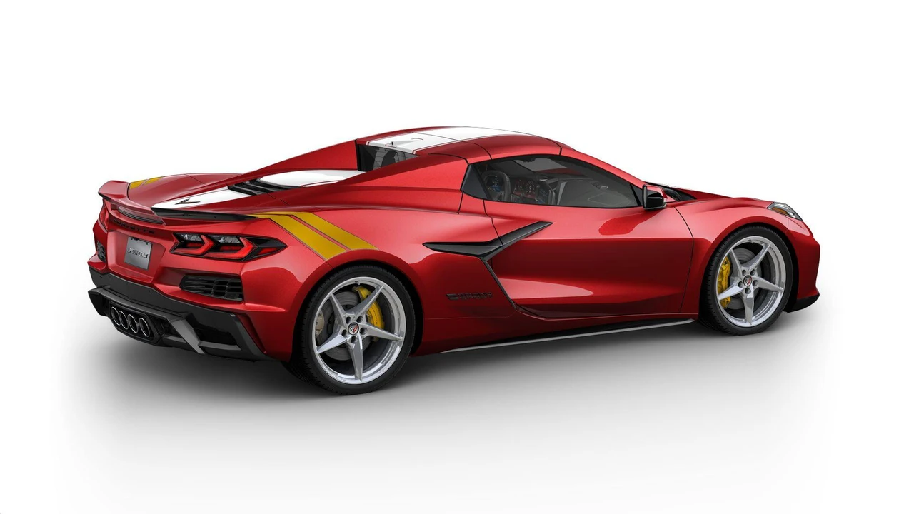2027 Chevrolet Corvette C8 Grand Sport - Image 28 of 31