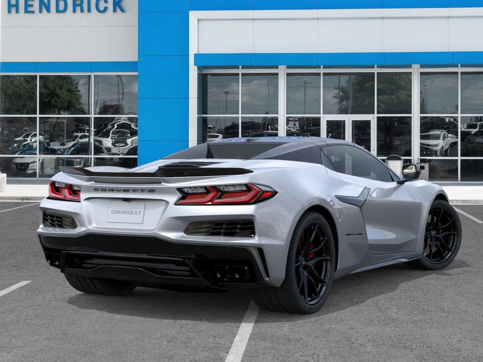 2027 Chevrolet Corvette C8 Grand Sport - Image 6 of 31