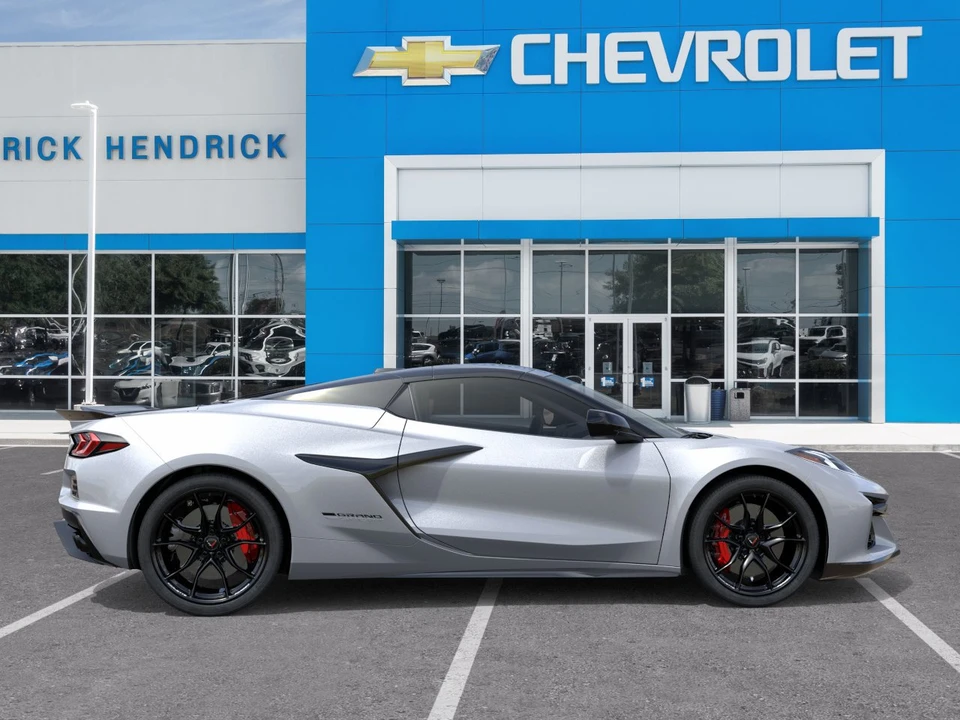 2027 Chevrolet Corvette C8 Grand Sport - Image 7 of 31