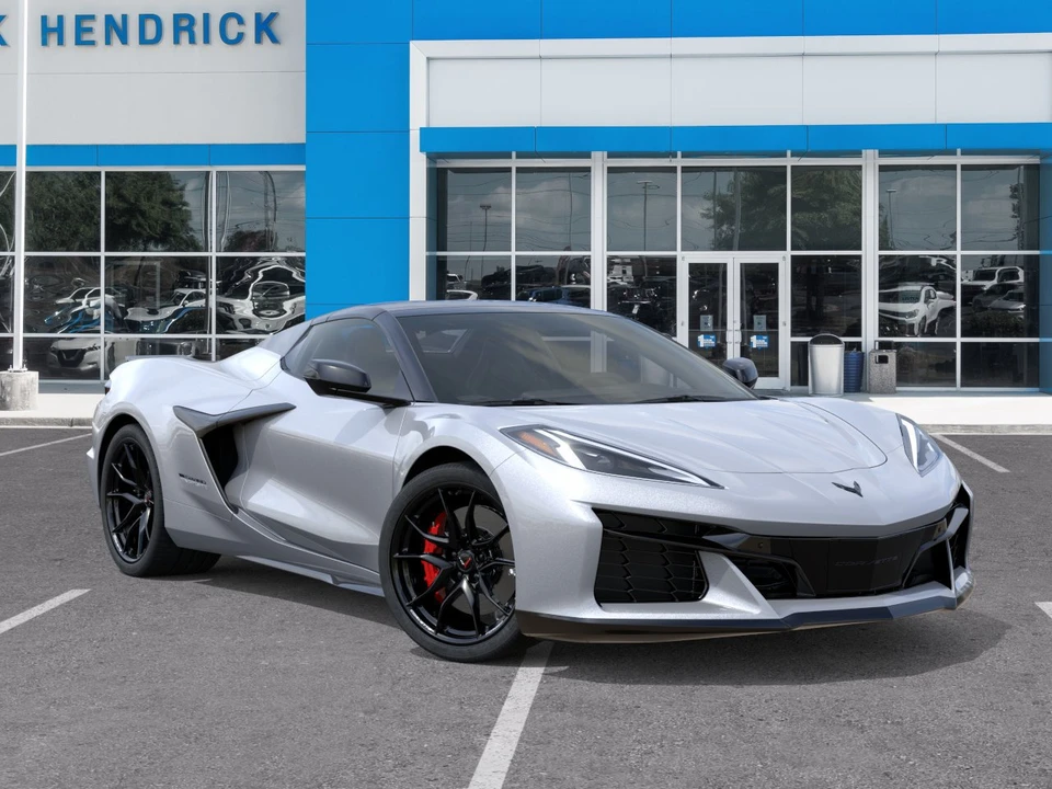 2027 Chevrolet Corvette C8 Grand Sport - Image 9 of 31