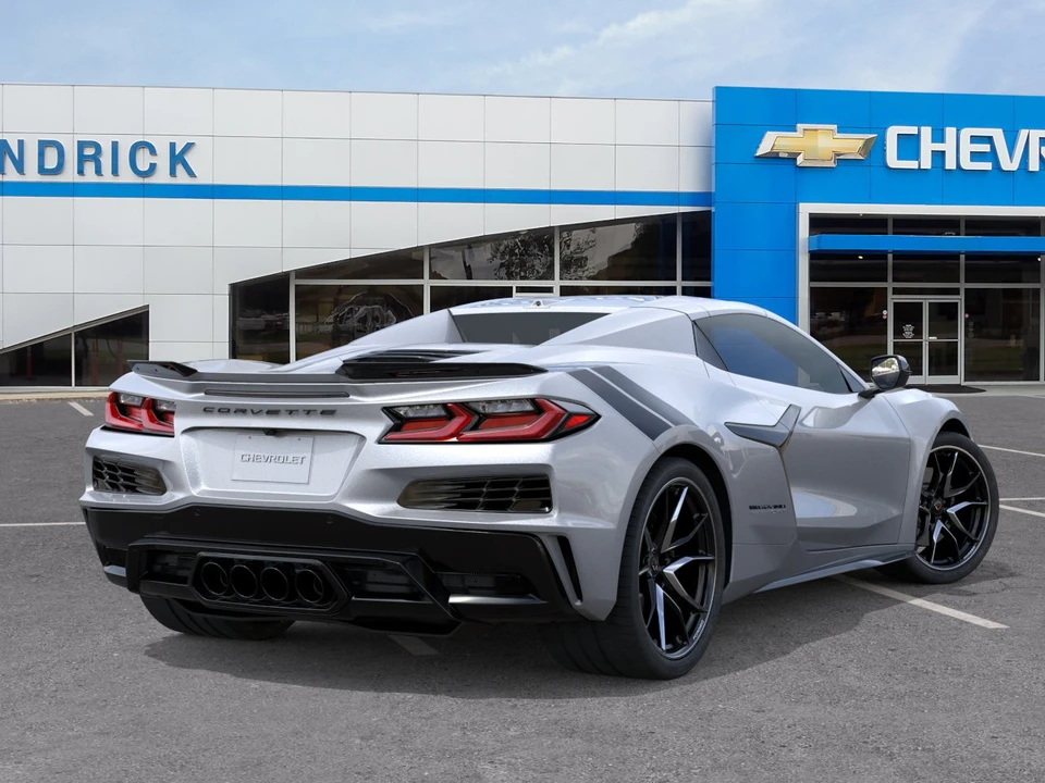 2027 Chevrolet Corvette C8 Grand Sport - Image 5 of 31