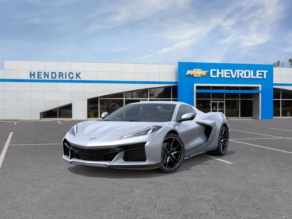 2027 Chevrolet Corvette C8 Grand Sport - Image 9 of 31