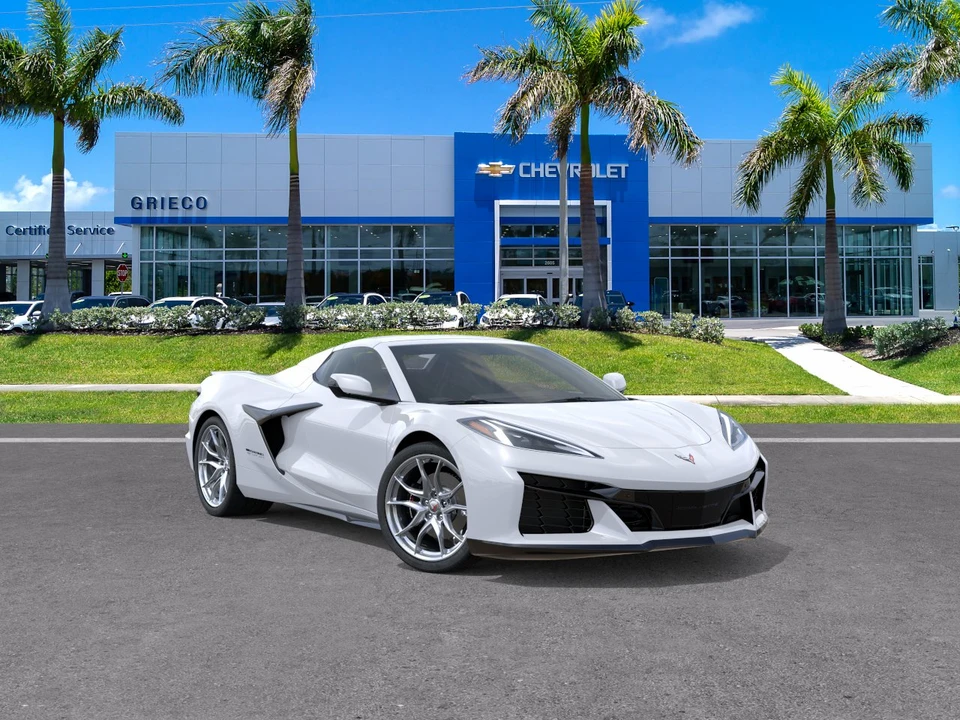 2027 Chevrolet Corvette C8 Grand Sport - Image 17 of 31