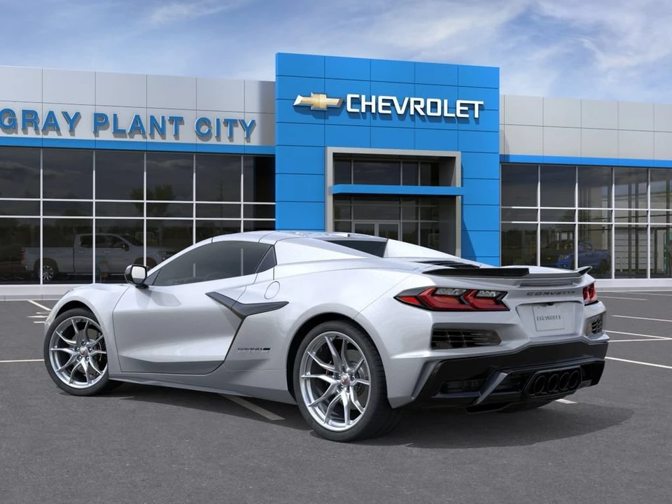 2027 Chevrolet Corvette C8 Grand Sport - Image 3 of 31