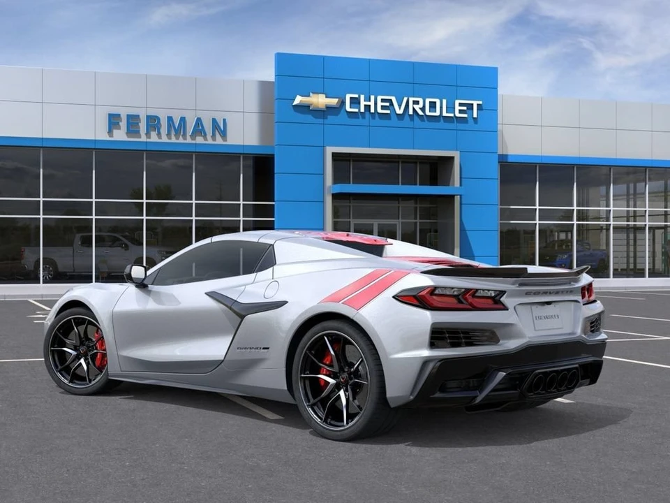 2027 Chevrolet Corvette C8 Grand Sport - Image 4 of 31