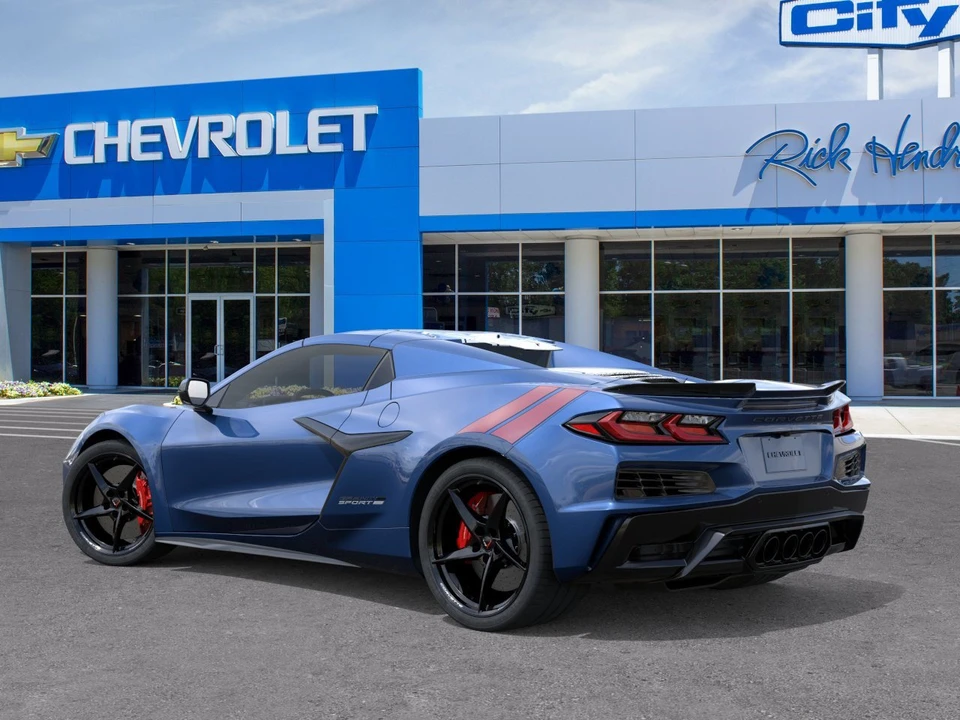 2027 Chevrolet Corvette C8 Grand Sport - Image 4 of 31