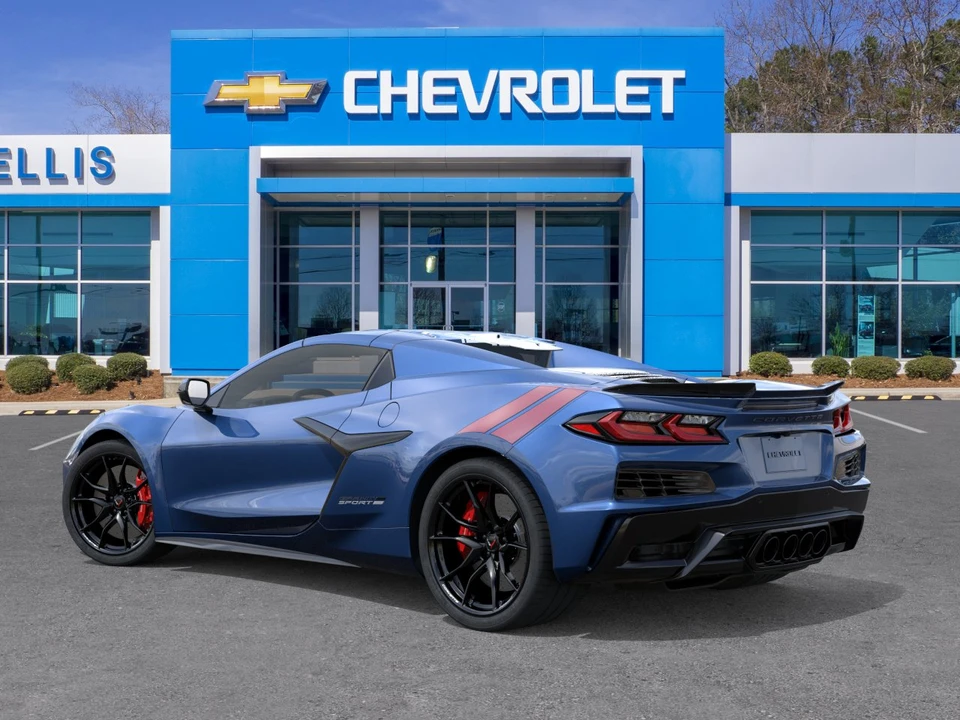 2027 Chevrolet Corvette C8 Grand Sport - Image 3 of 31