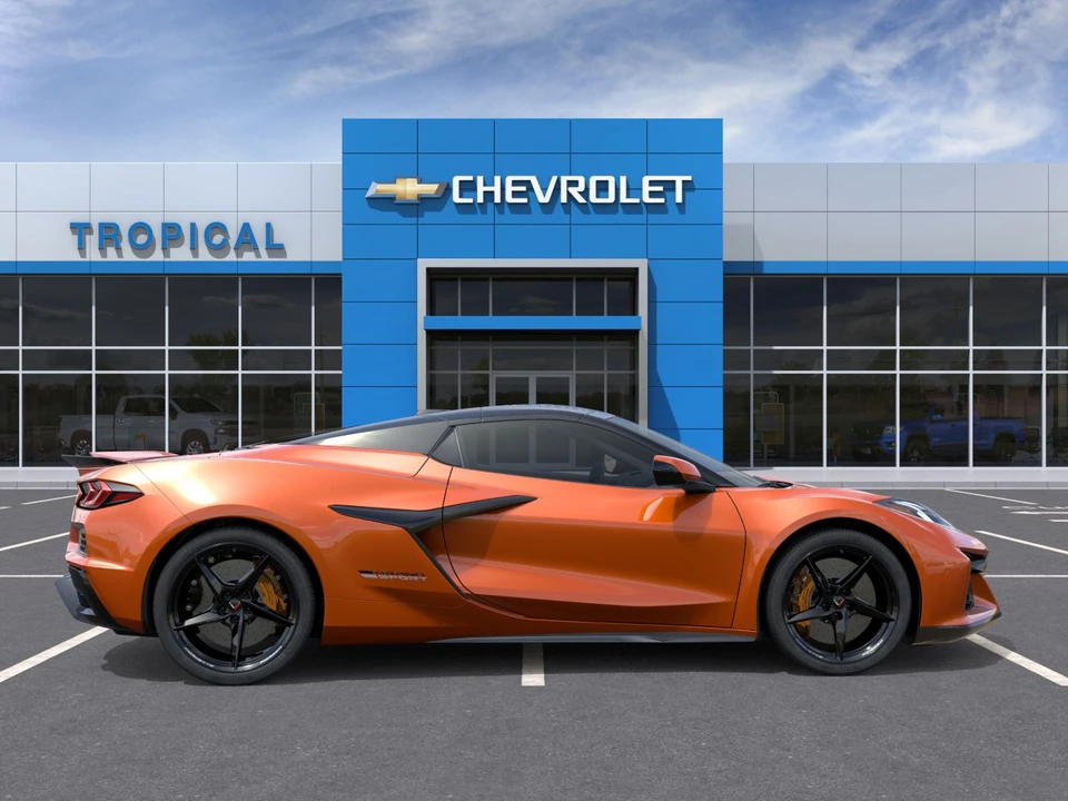 2027 Chevrolet Corvette C8 Grand Sport - Image 5 of 31