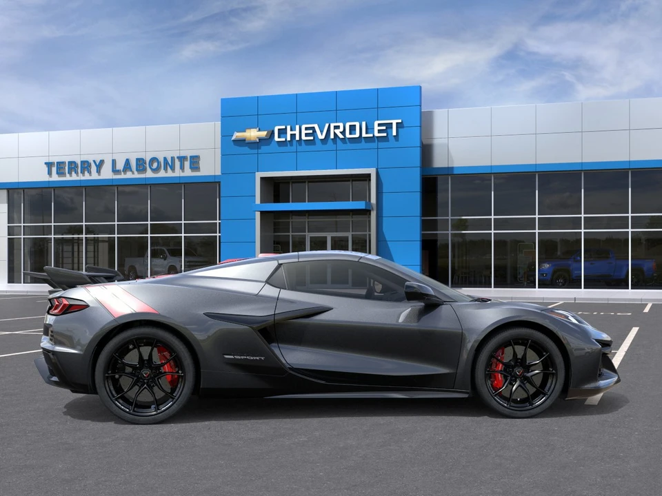 2027 Chevrolet Corvette C8 Grand Sport - Image 7 of 31