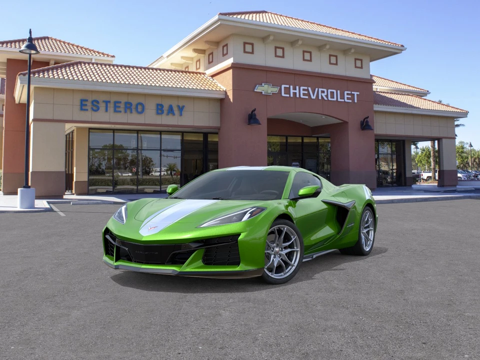 2027 Chevrolet Corvette C8 Grand Sport - Image 8 of 31