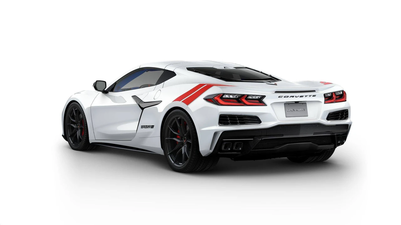 2027 Chevrolet Corvette C8 Grand Sport - Image 4 of 12