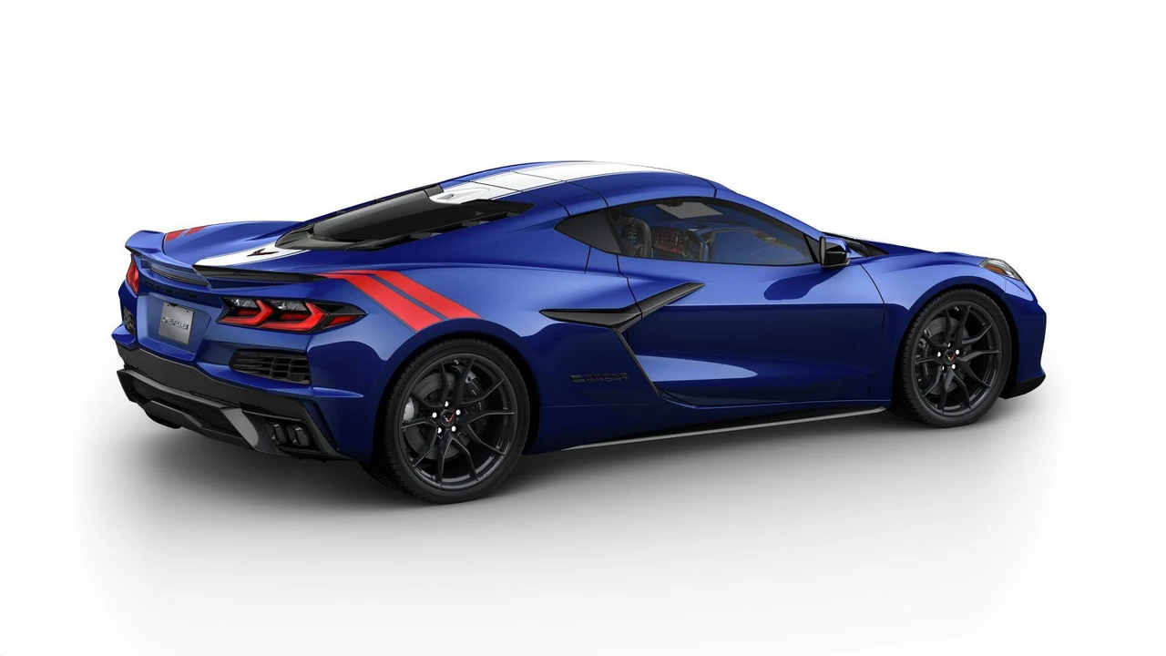 2027 Chevrolet Corvette C8 Grand Sport - Image 5 of 12