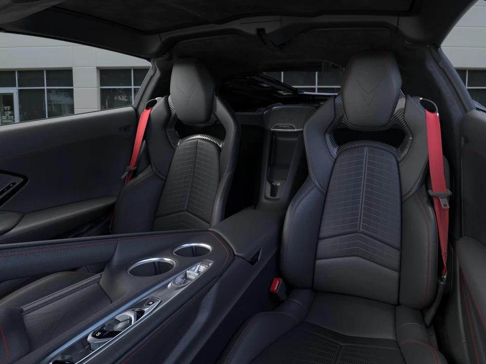 2027 Chevrolet Corvette C8 Grand Sport - Image 15 of 31