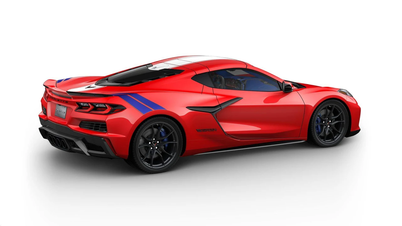 2027 Chevrolet Corvette C8 Grand Sport - Image 5 of 12