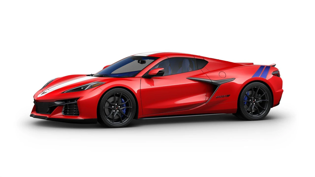 2027 Chevrolet Corvette C8 Grand Sport - Image 3 of 12