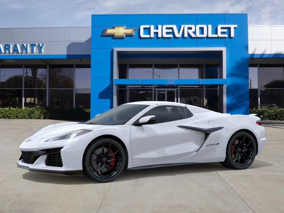 2027 Chevrolet Corvette C8 Grand Sport - Image 2 of 31