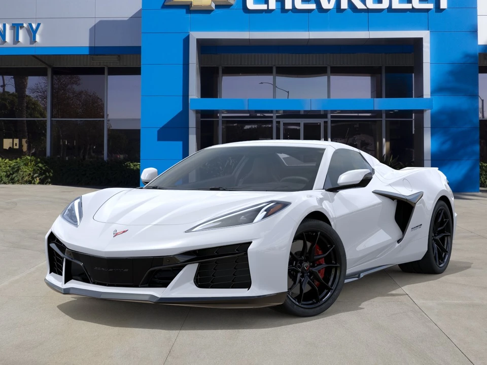 2027 Chevrolet Corvette C8 Grand Sport - Image 6 of 31