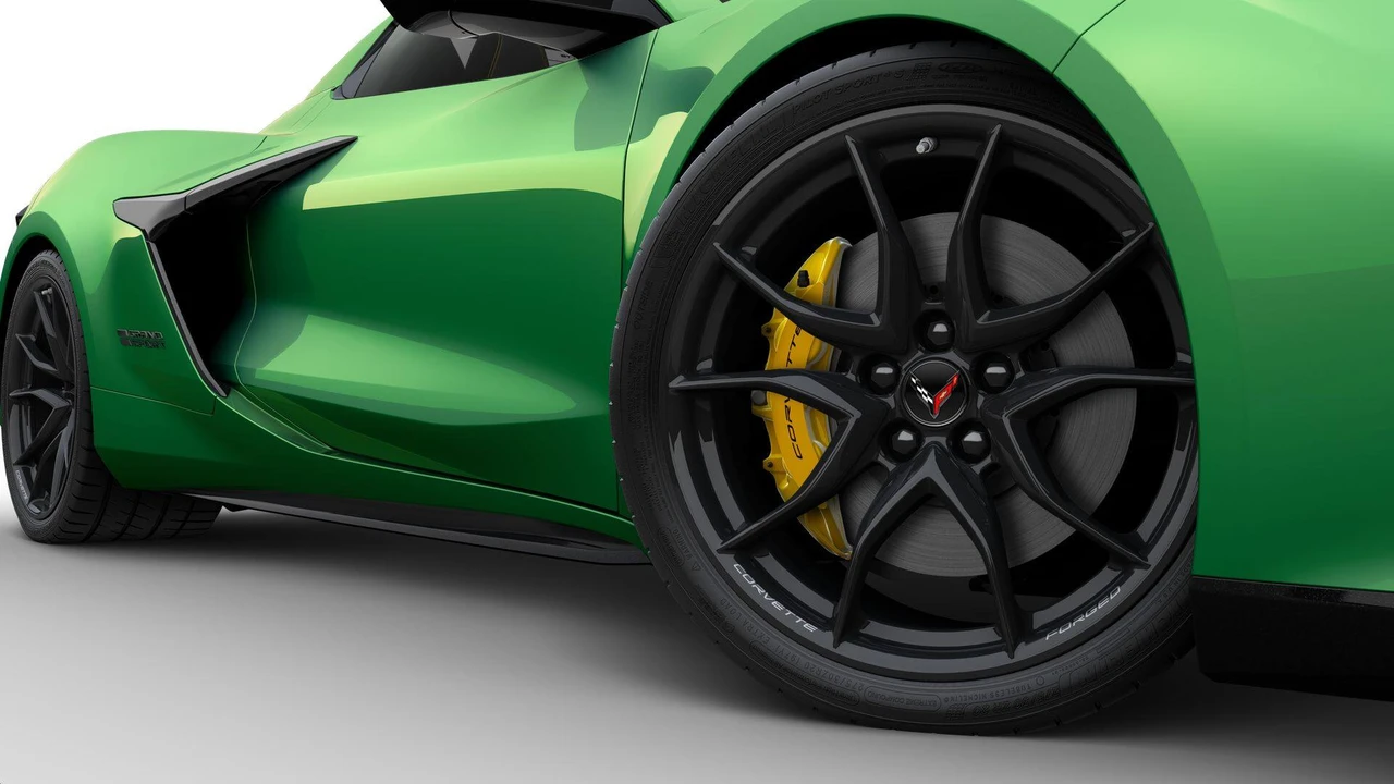 2027 Chevrolet Corvette C8 Grand Sport - Image 7 of 12