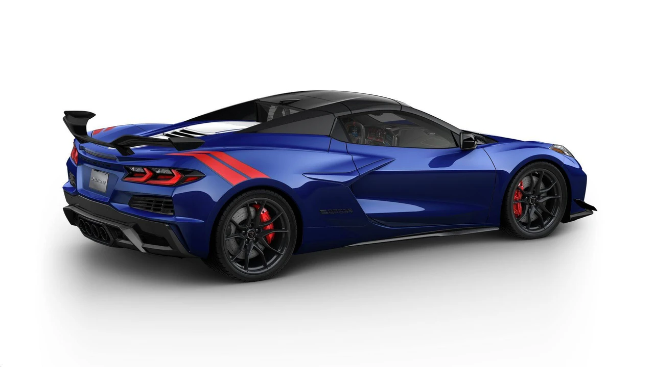 2027 Chevrolet Corvette C8 Grand Sport - Image 4 of 11
