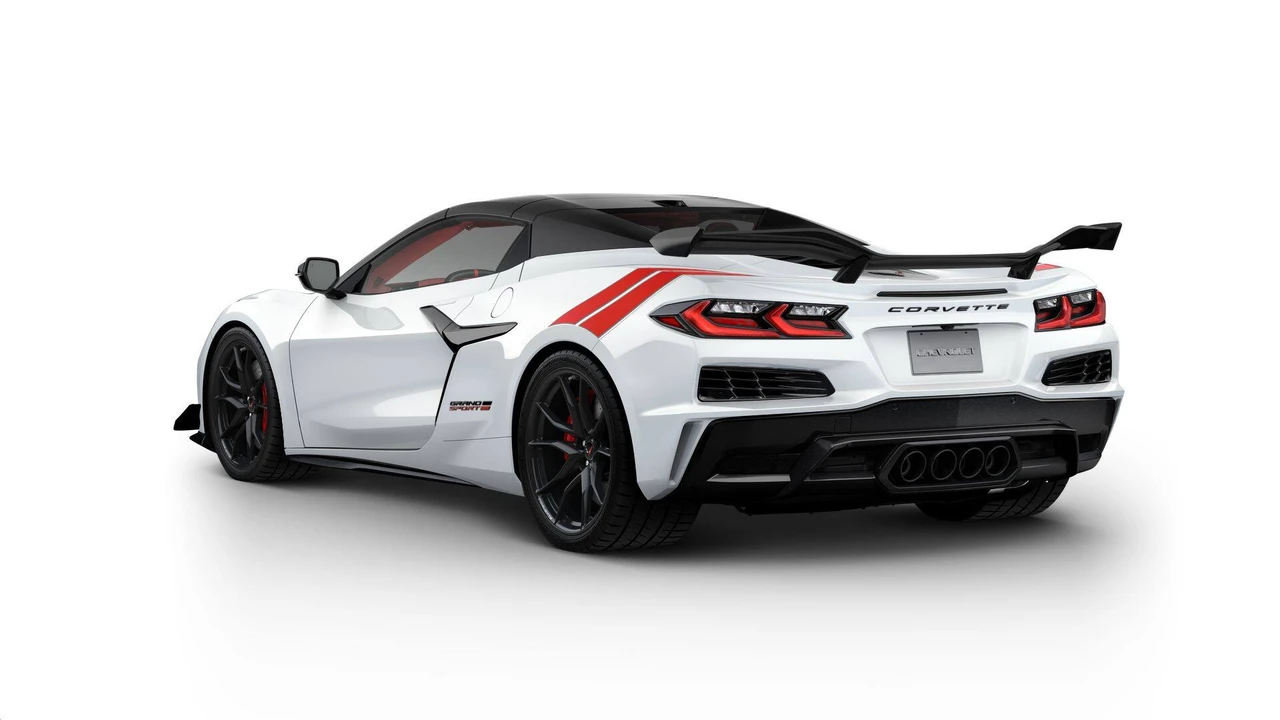 2027 Chevrolet Corvette C8 Grand Sport - Image 3 of 11
