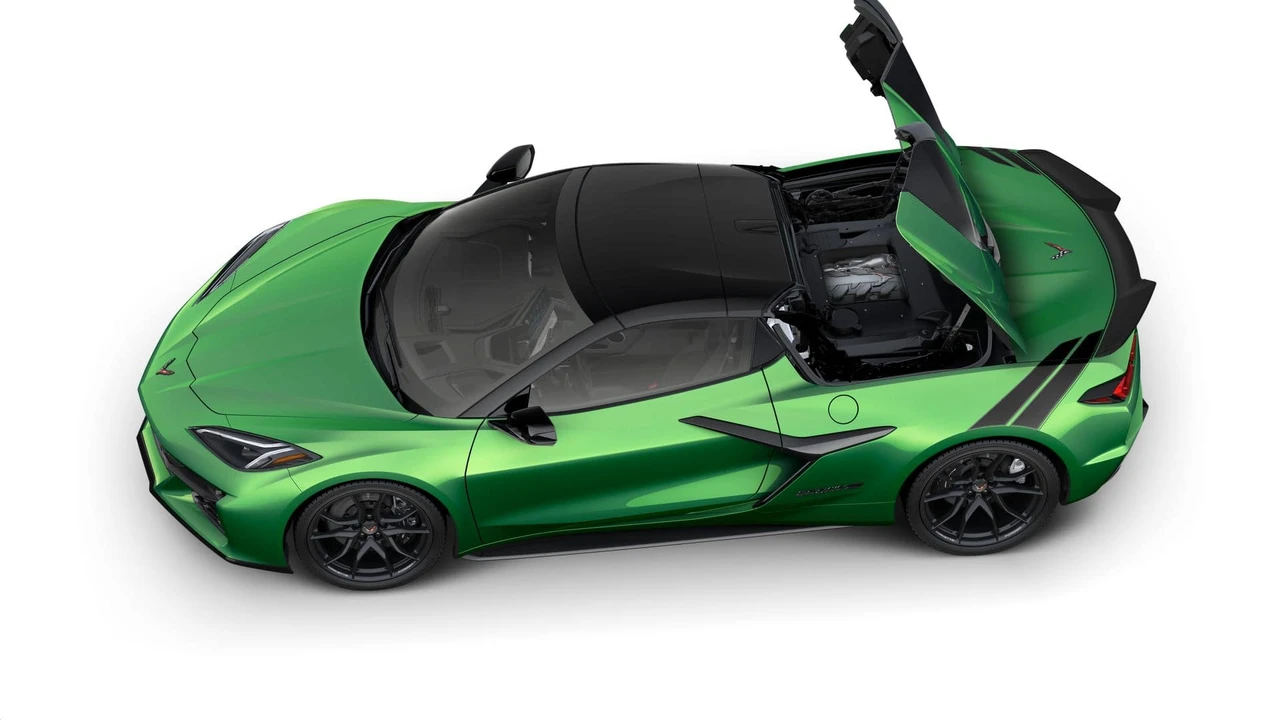 2027 Chevrolet Corvette C8 Grand Sport - Image 8 of 12